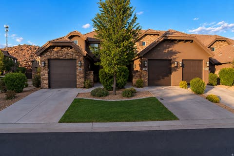 Townhouse For Sale - 4149 E Torrey Pines Dr<br/> Washington, UT 84780