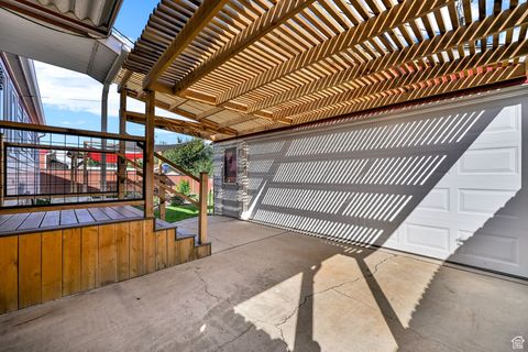 Tiny photo for 430 W 4675 S, Washington Terrace, UT 84405 (MLS # 2116446)