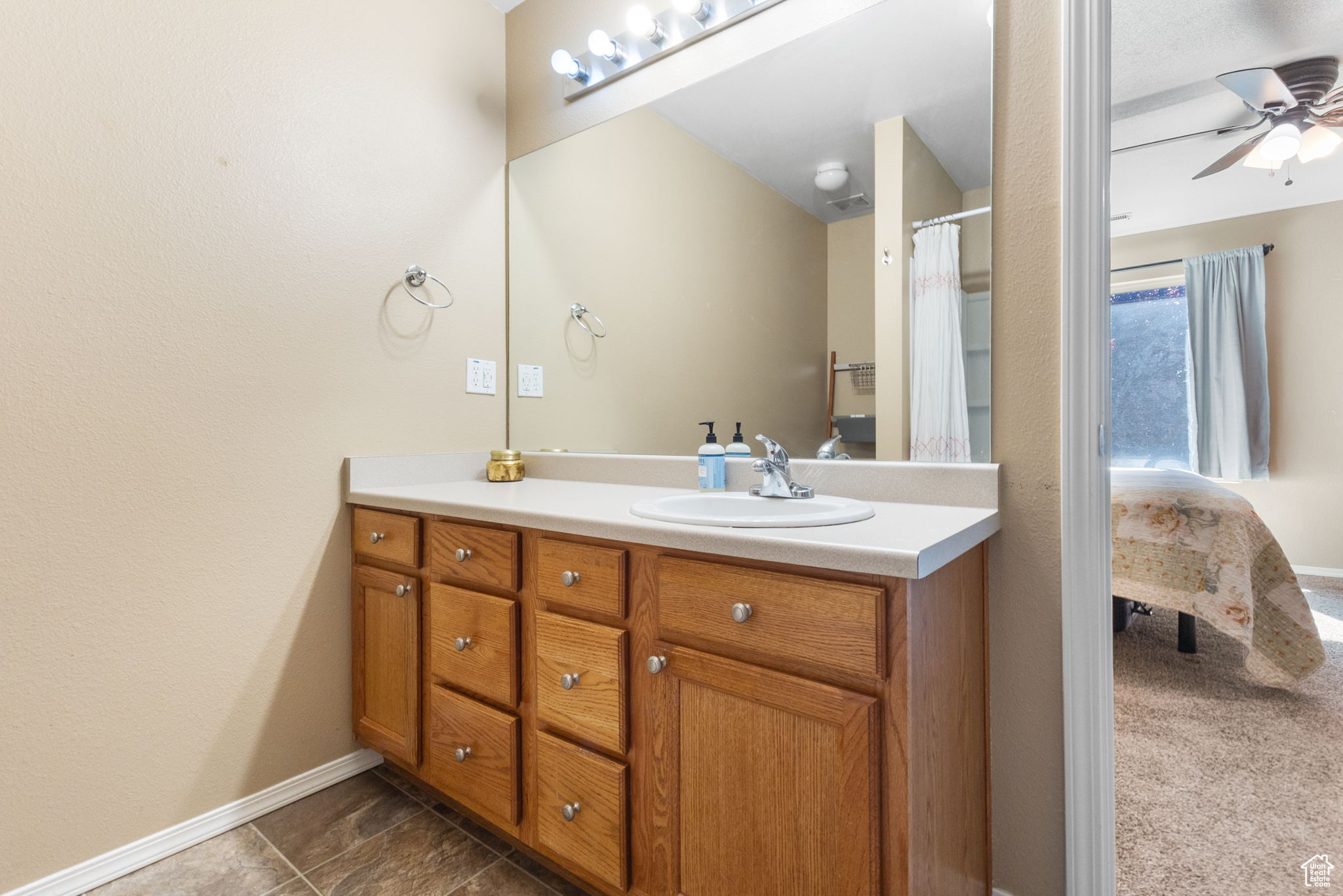 SPANISH FIELDS - Residential