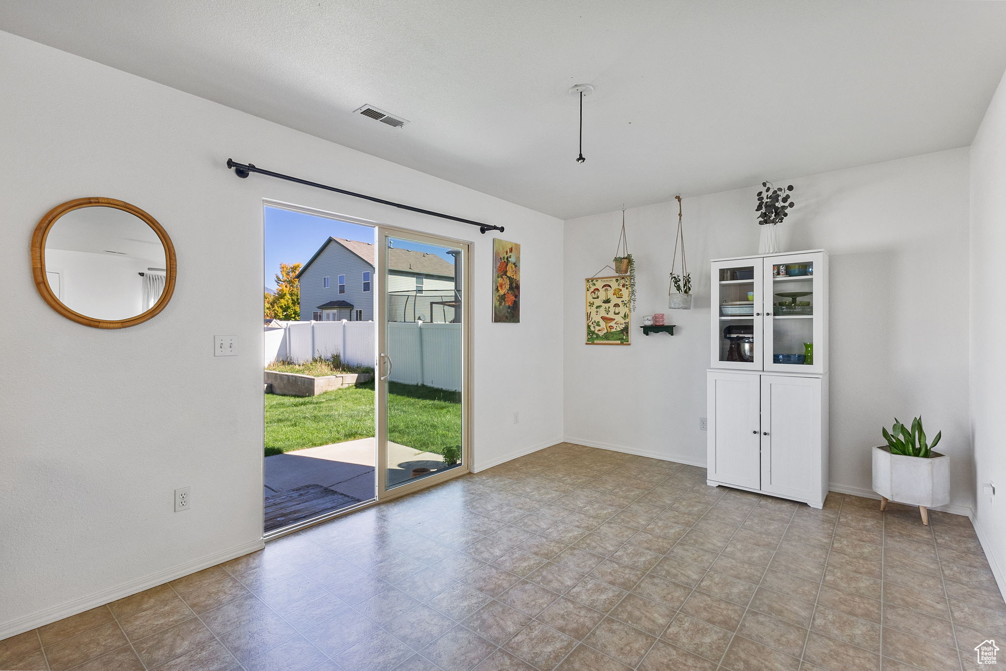 SPANISH FIELDS - Residential