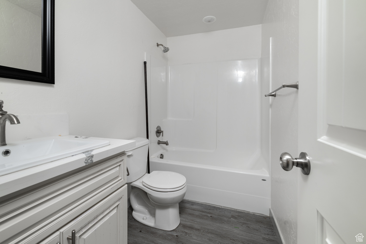 RIVER HEIGHTS - Residential