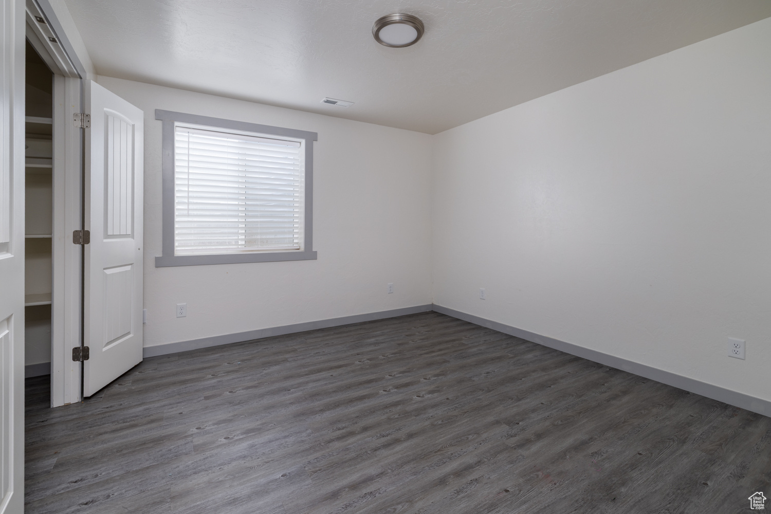 RIVER HEIGHTS - Residential