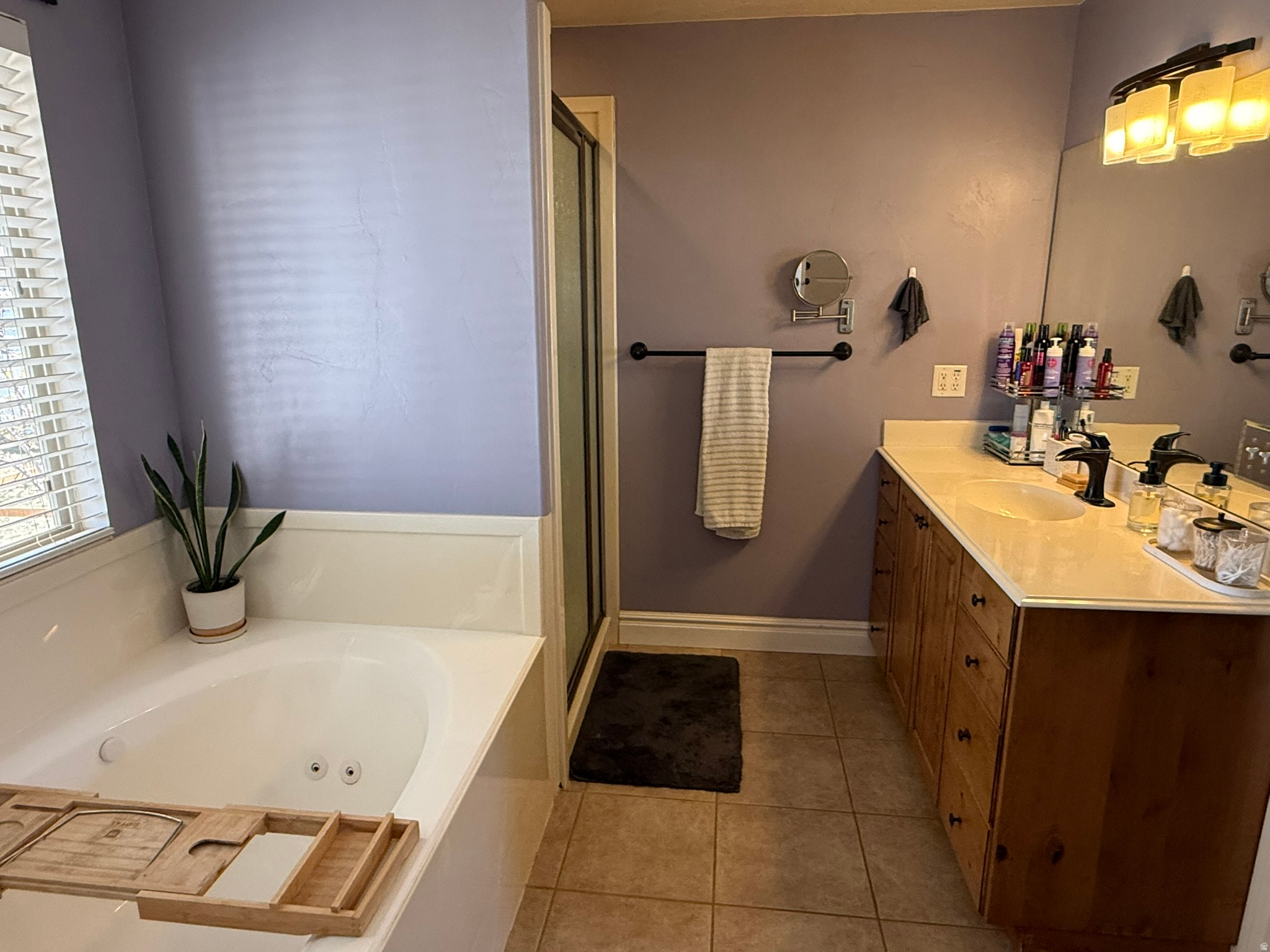 BLAKE MOUNTAIN VIEW - Residential