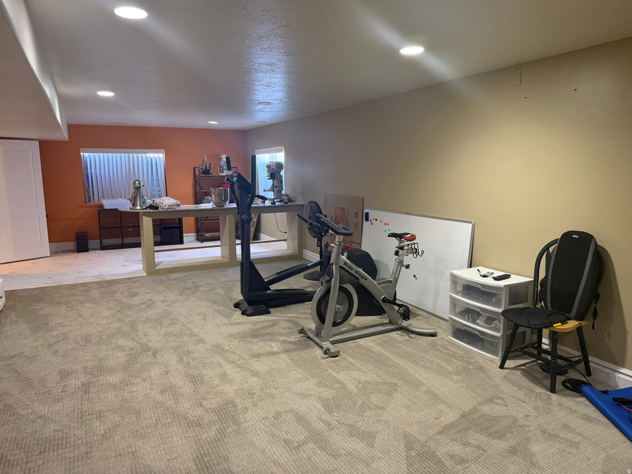 BLAKE MOUNTAIN VIEW - Residential