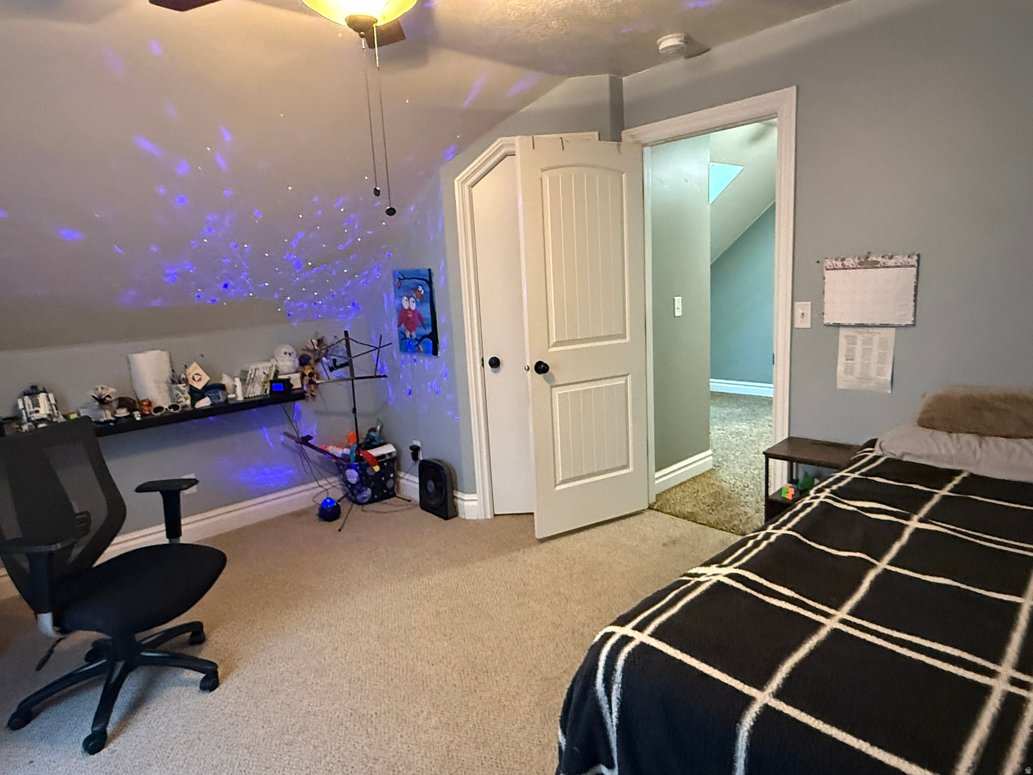 BLAKE MOUNTAIN VIEW - Residential