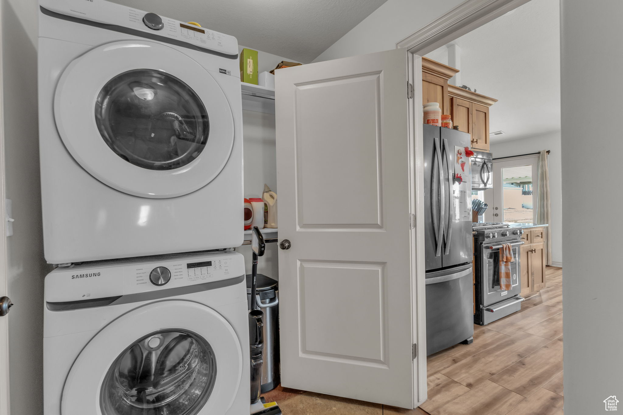 PETTINGILL EST - Residential