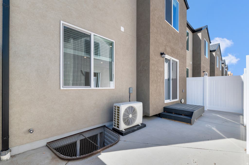 Photo of 1894 E 670 N #1238, Salem, UT 84653 (MLS # 2171007)