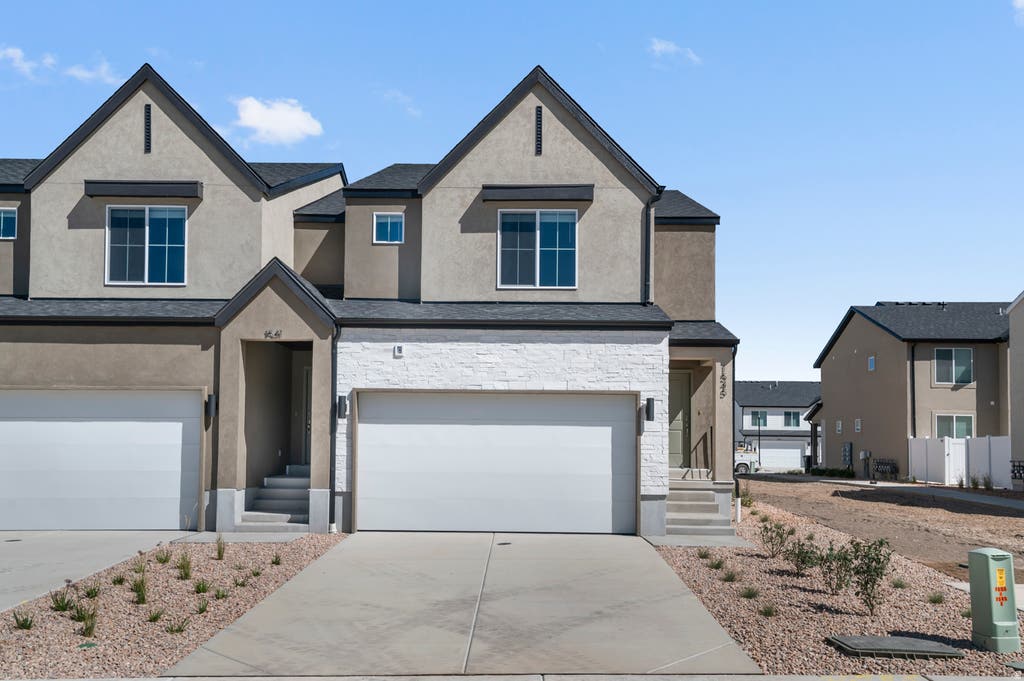 Photo of 1894 E 670 N #1238, Salem, UT 84653 (MLS # 2171007)
