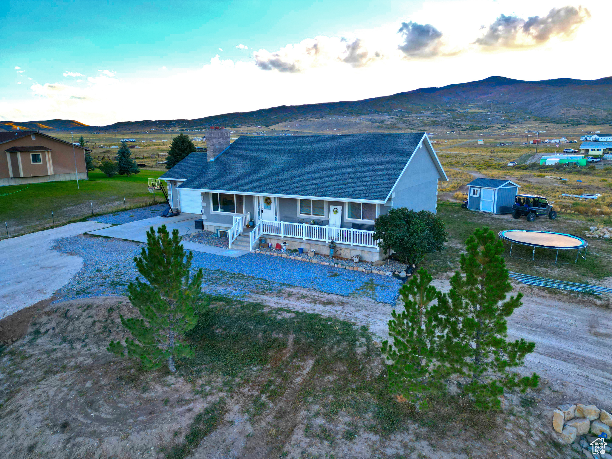 FAIRVIEW RANCHOS - Residential