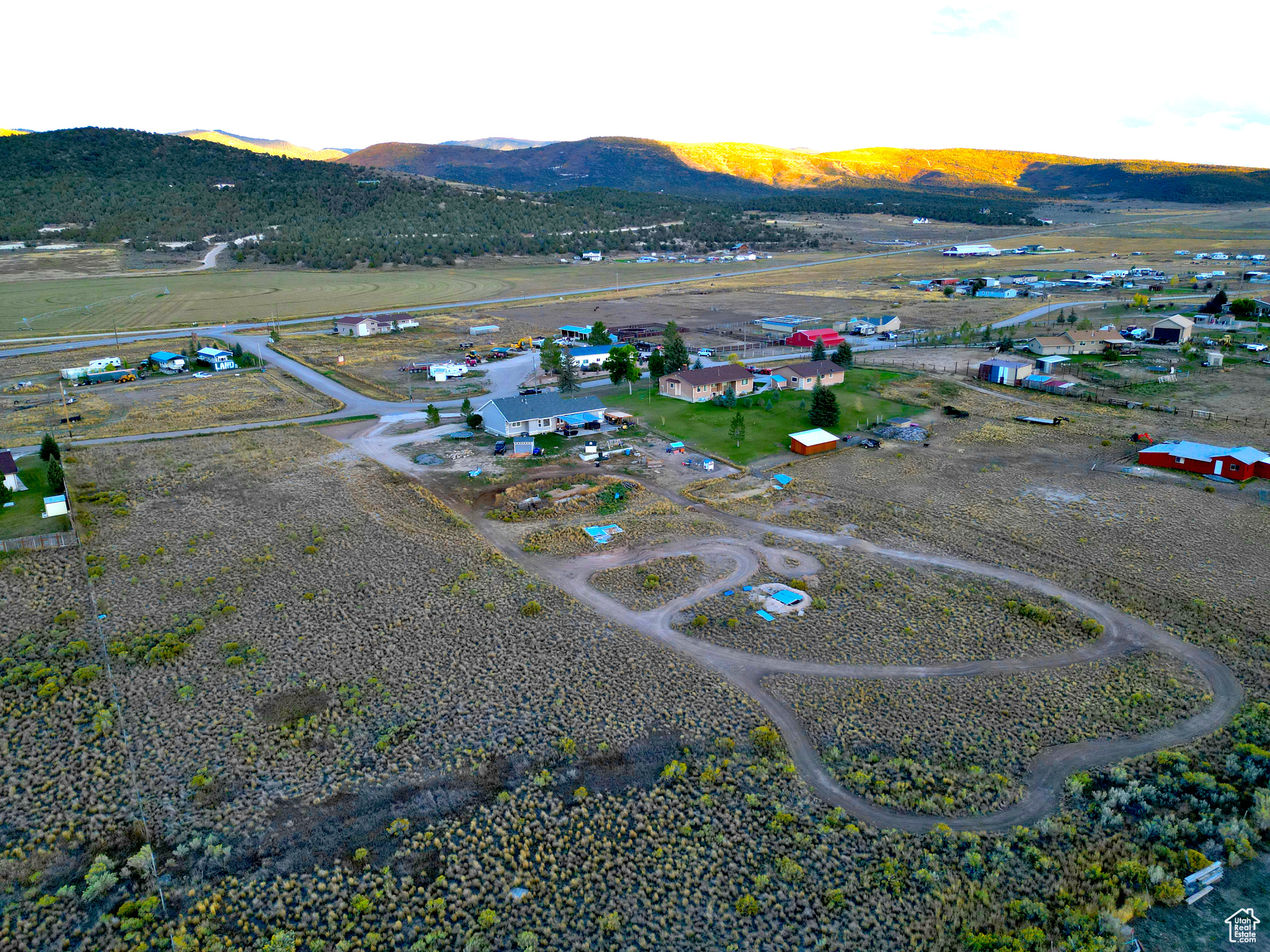 FAIRVIEW RANCHOS - Residential