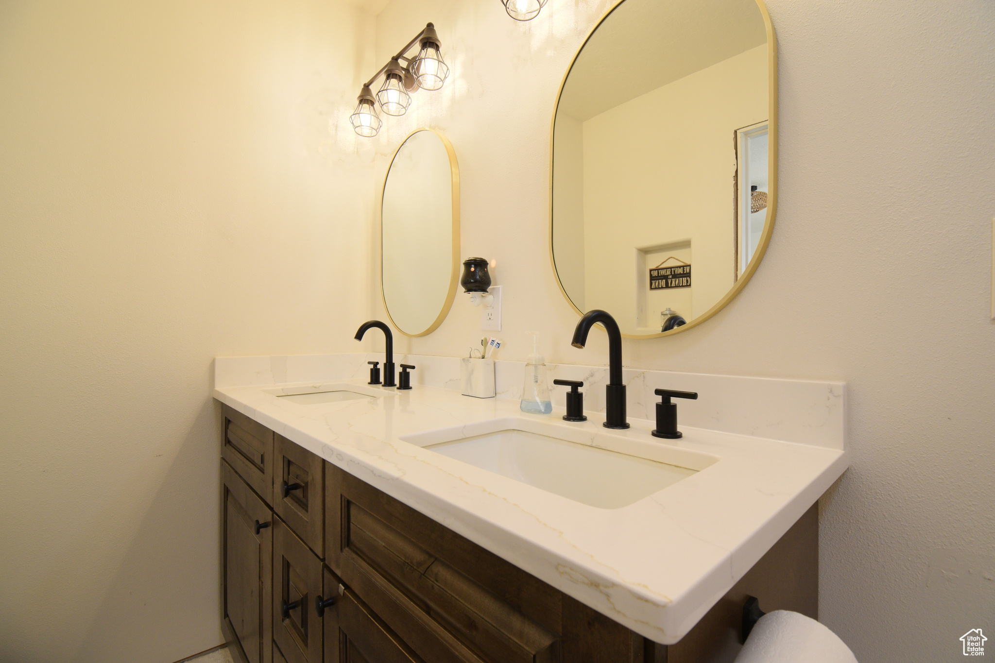 FAIRVIEW RANCHOS - Residential