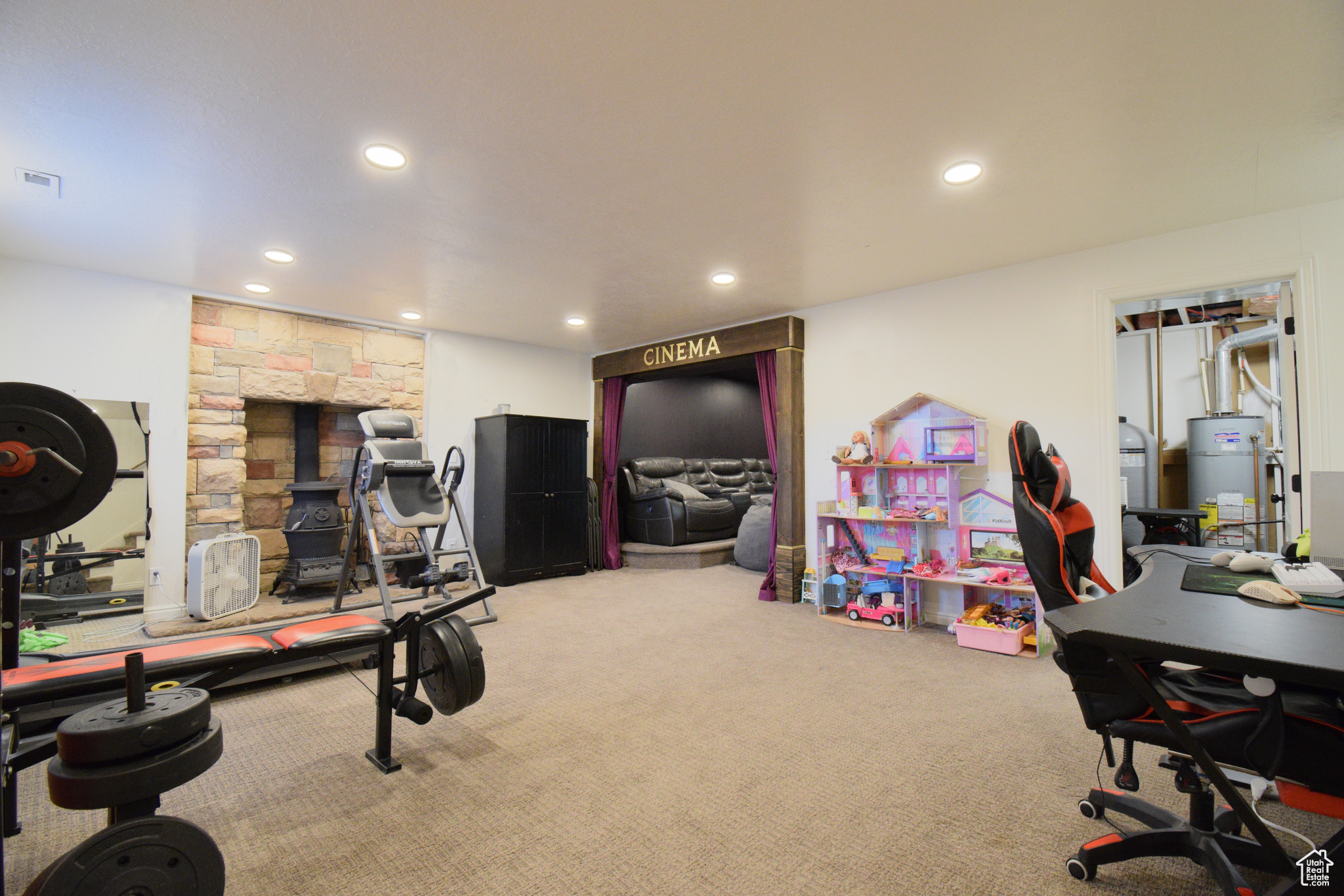 FAIRVIEW RANCHOS - Residential