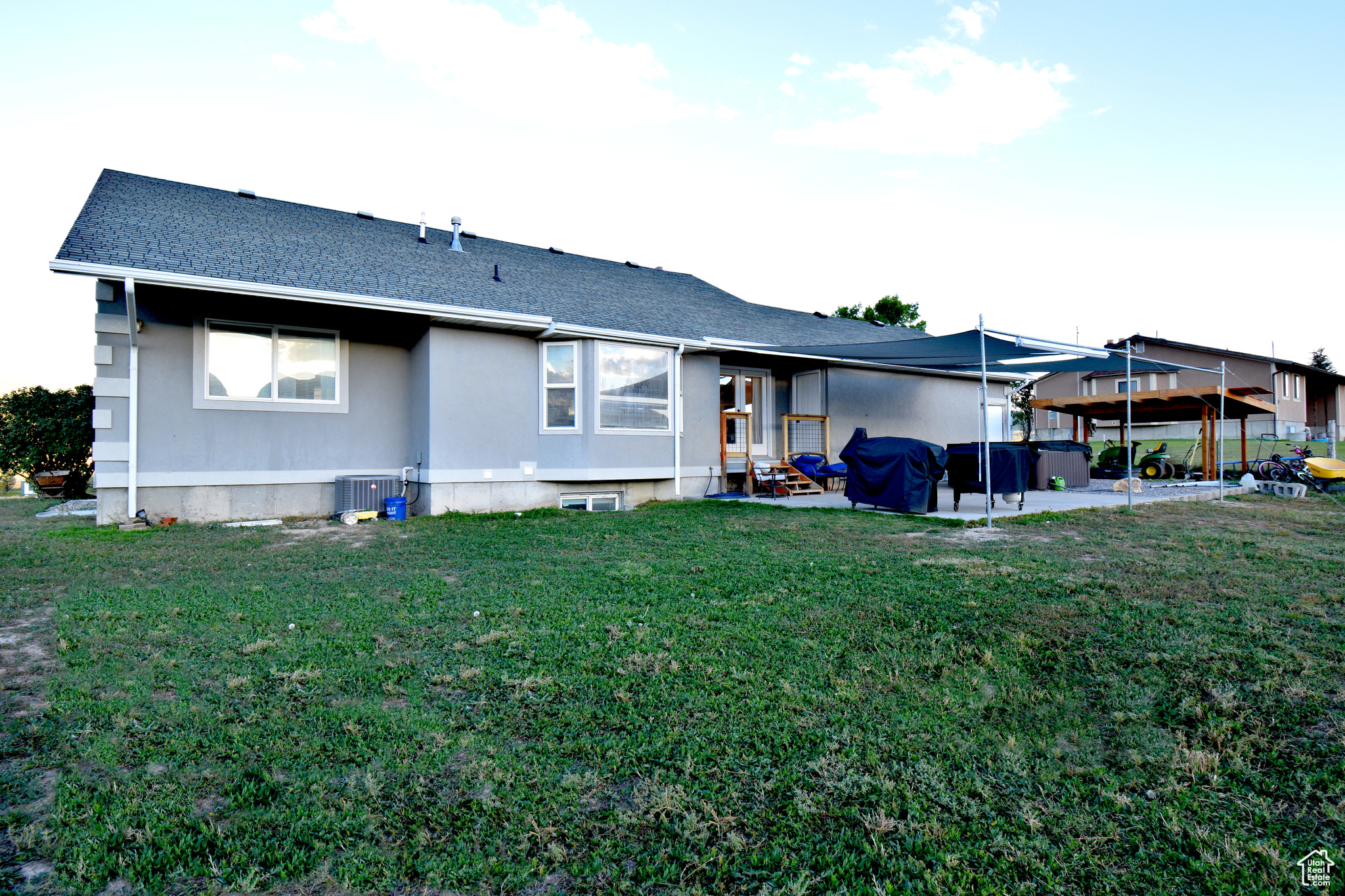 FAIRVIEW RANCHOS - Residential