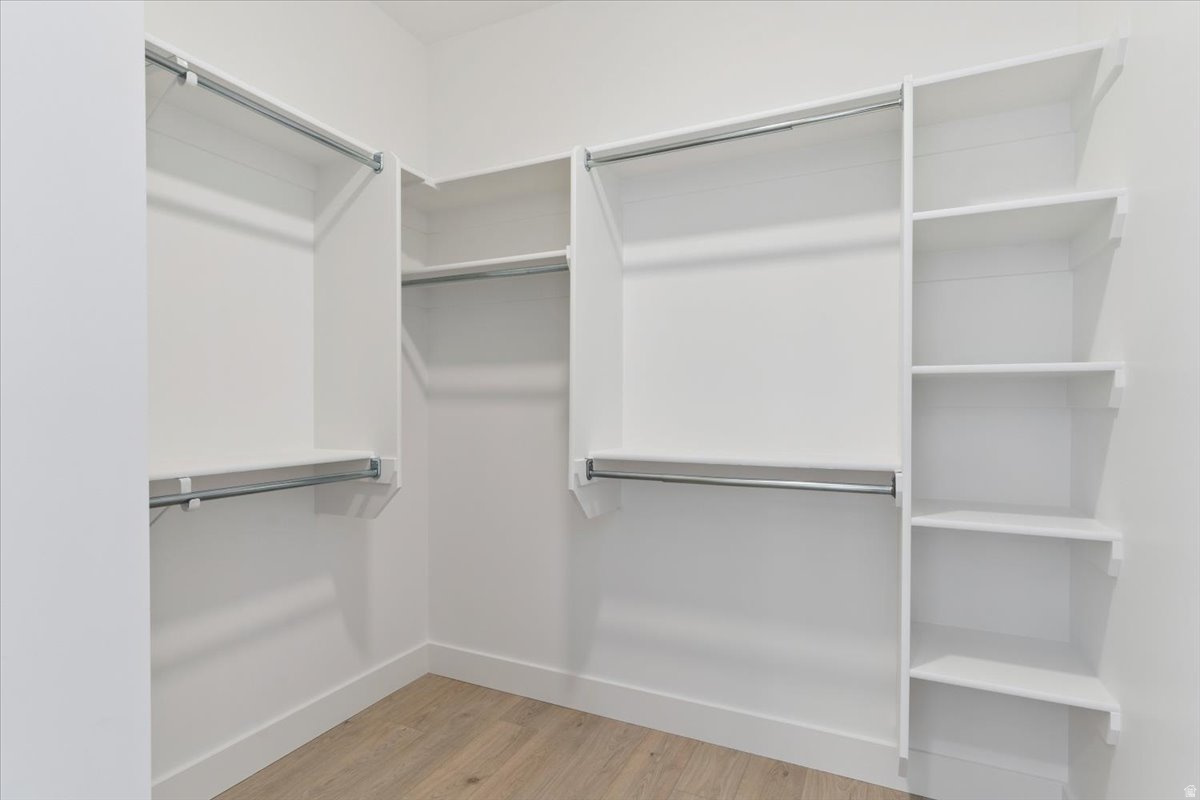 HYLAND RANCH - Residential