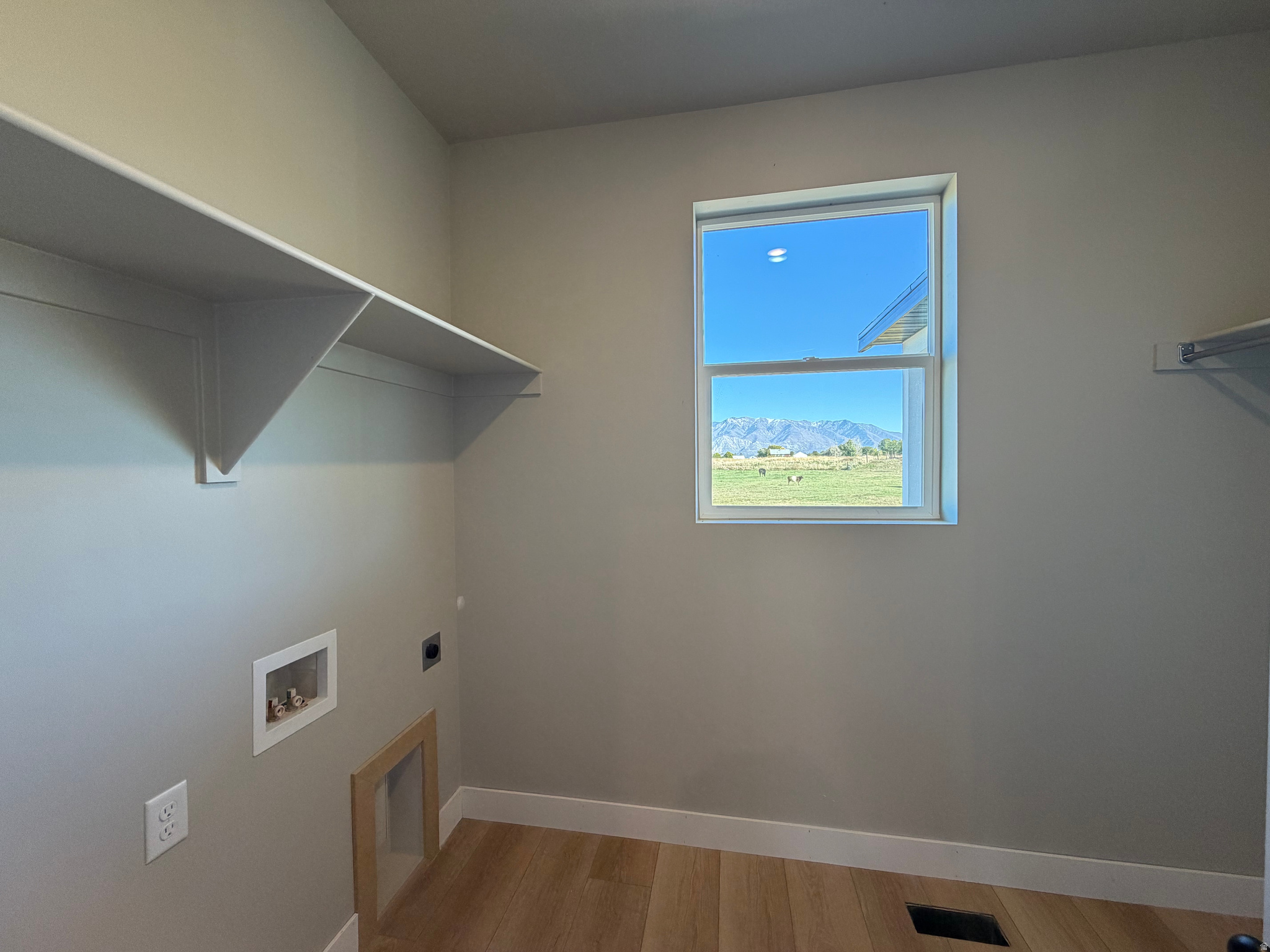 WEST RIDGE ESTATES - Residential