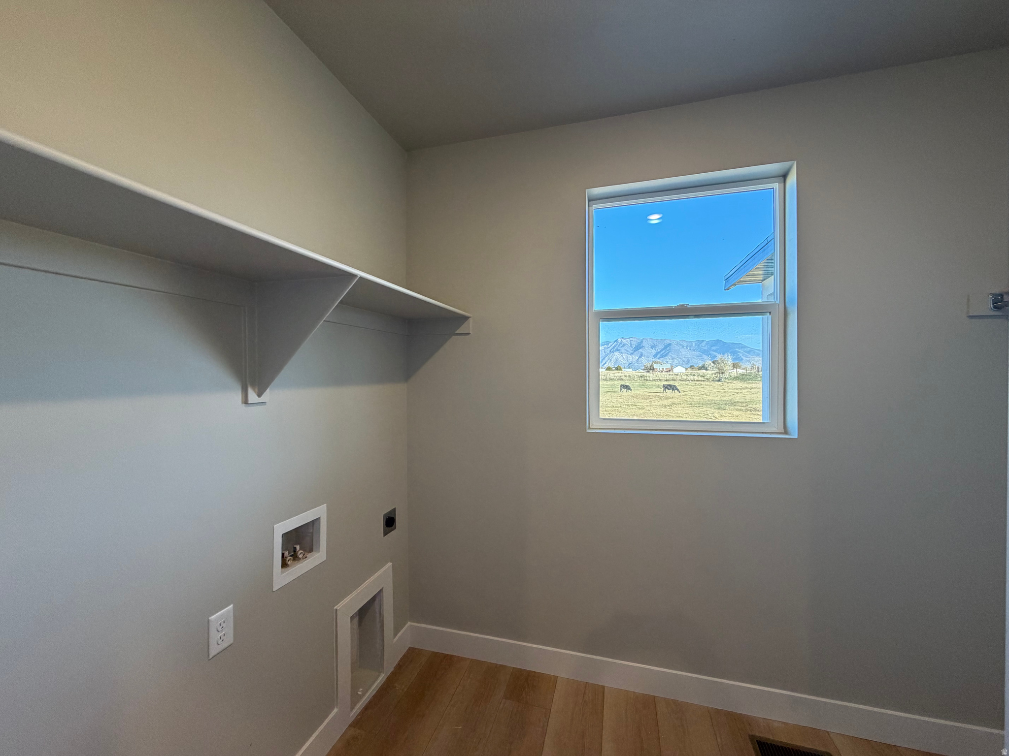 WEST RIDGE ESTATES - Residential