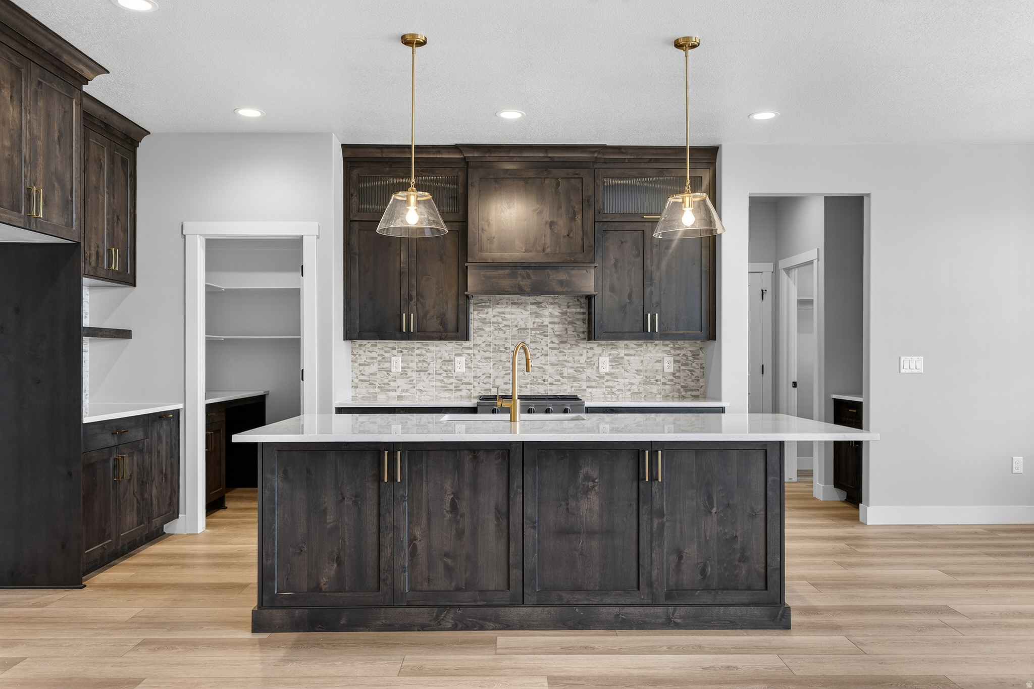 WEST RIDGE ESTATES - Residential