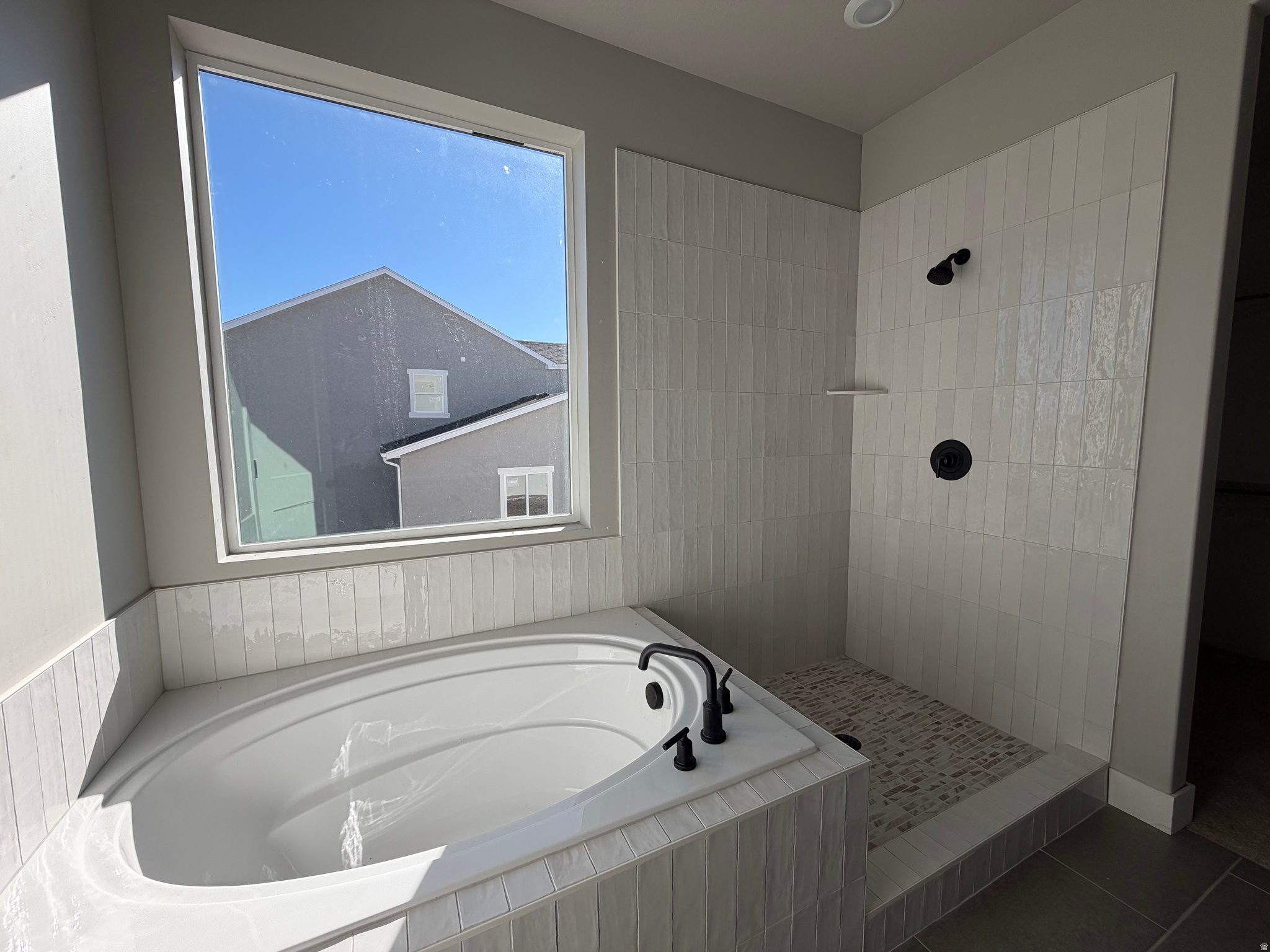 WEST RIDGE ESTATES - Residential