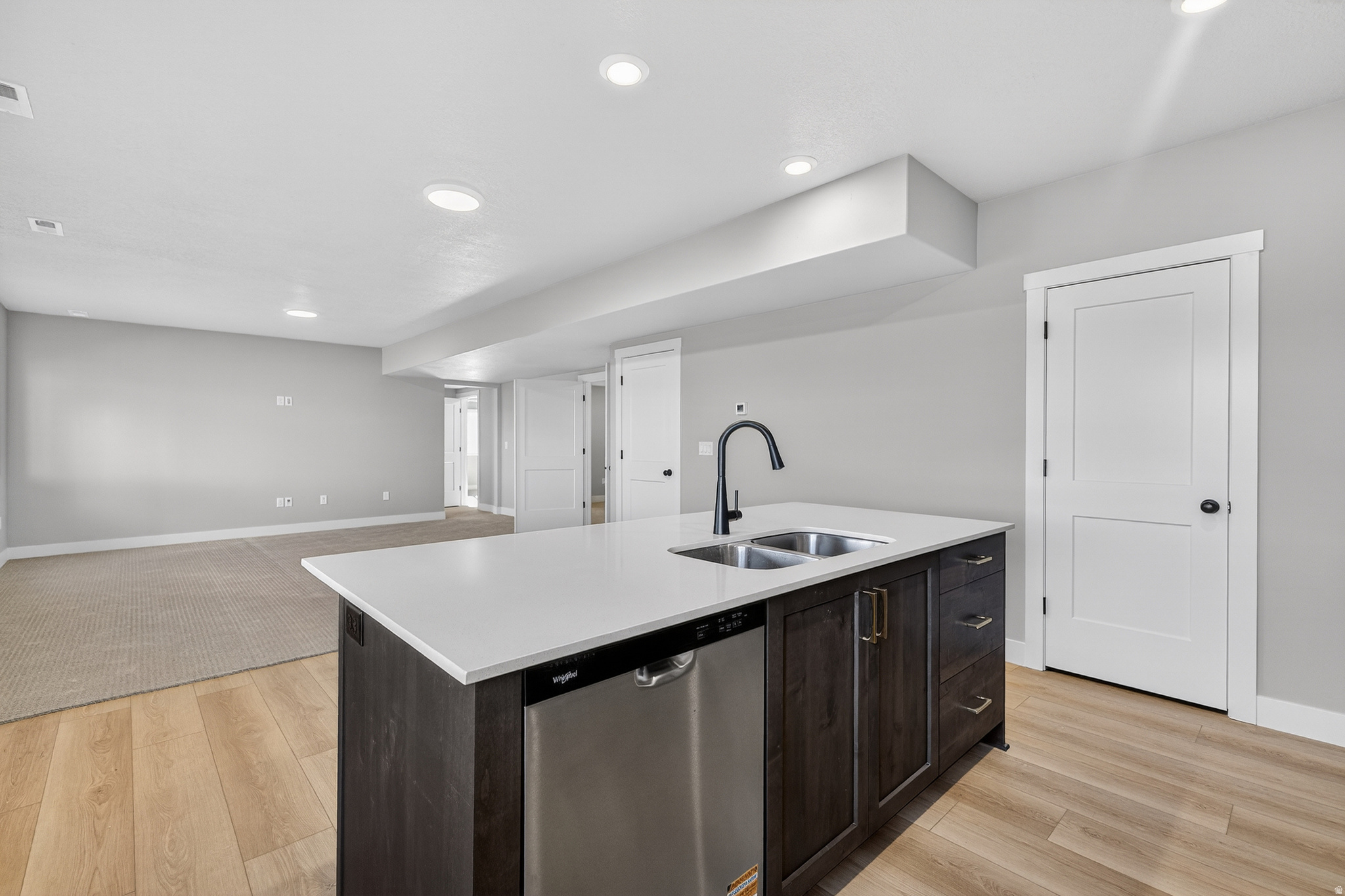 WEST RIDGE ESTATES - Residential