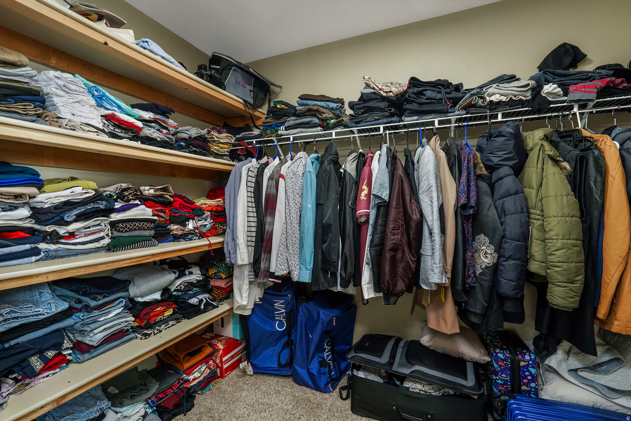 THE VILLAGE OF HAWKS LANDING - Residential