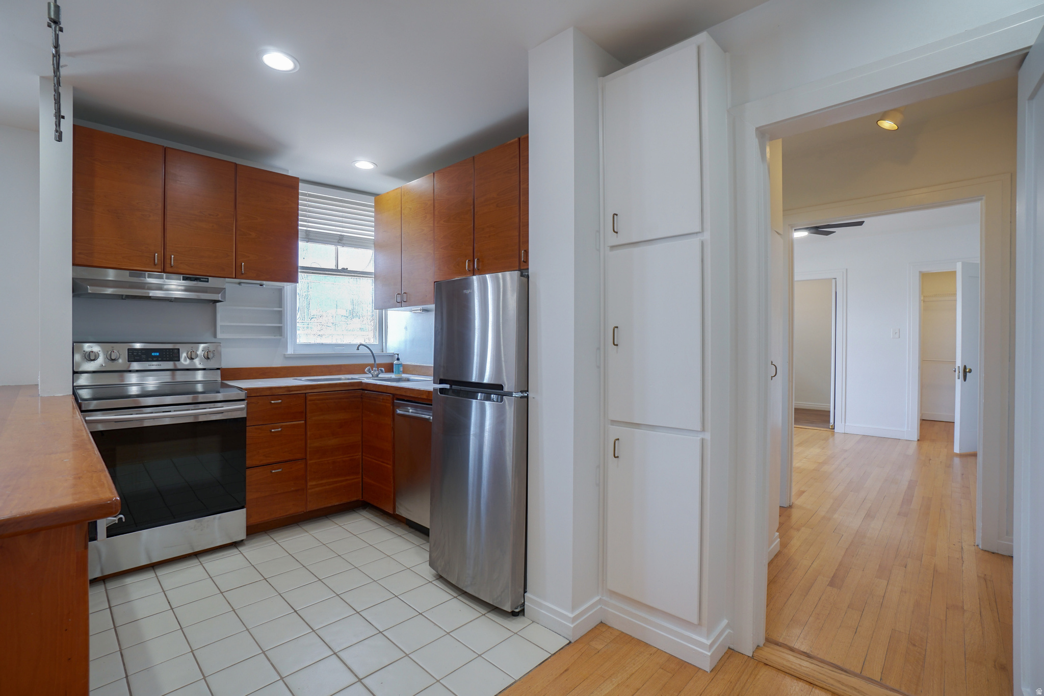 BELVEDERE CONDOMINIUMS - Residential