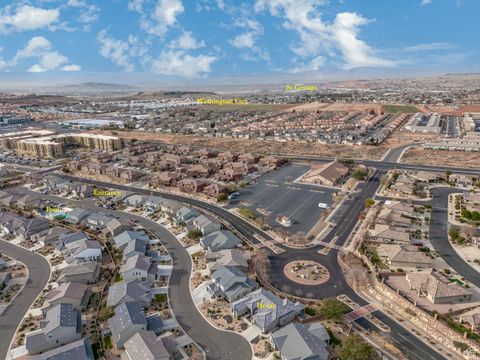 Tiny photo for 443 N PUERTA DR, Washington, UT 84780 (MLS # 2137029)