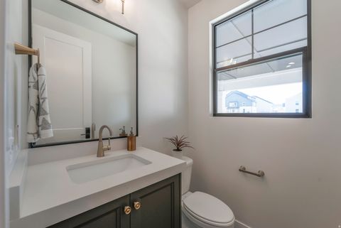 Tiny photo for 949 S LOUISA DR, Saratoga Springs, UT 84045 (MLS # 2128496)