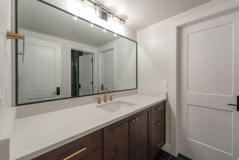 Tiny photo for 949 S LOUISA DR, Saratoga Springs, UT 84045 (MLS # 2128496)