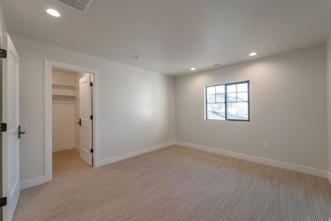 Tiny photo for 949 S LOUISA DR, Saratoga Springs, UT 84045 (MLS # 2128496)
