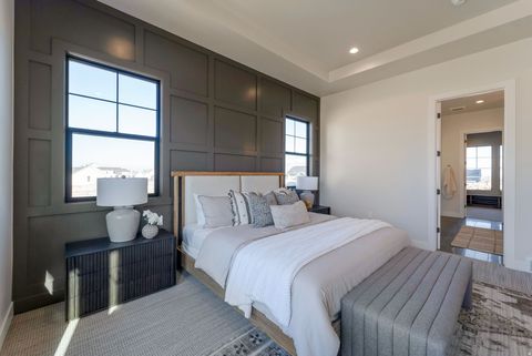 Tiny photo for 949 S LOUISA DR, Saratoga Springs, UT 84045 (MLS # 2128496)