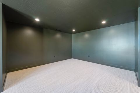 Tiny photo for 949 S LOUISA DR, Saratoga Springs, UT 84045 (MLS # 2128496)