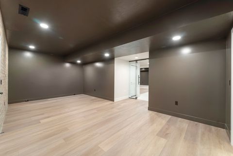 Tiny photo for 949 S LOUISA DR, Saratoga Springs, UT 84045 (MLS # 2128496)