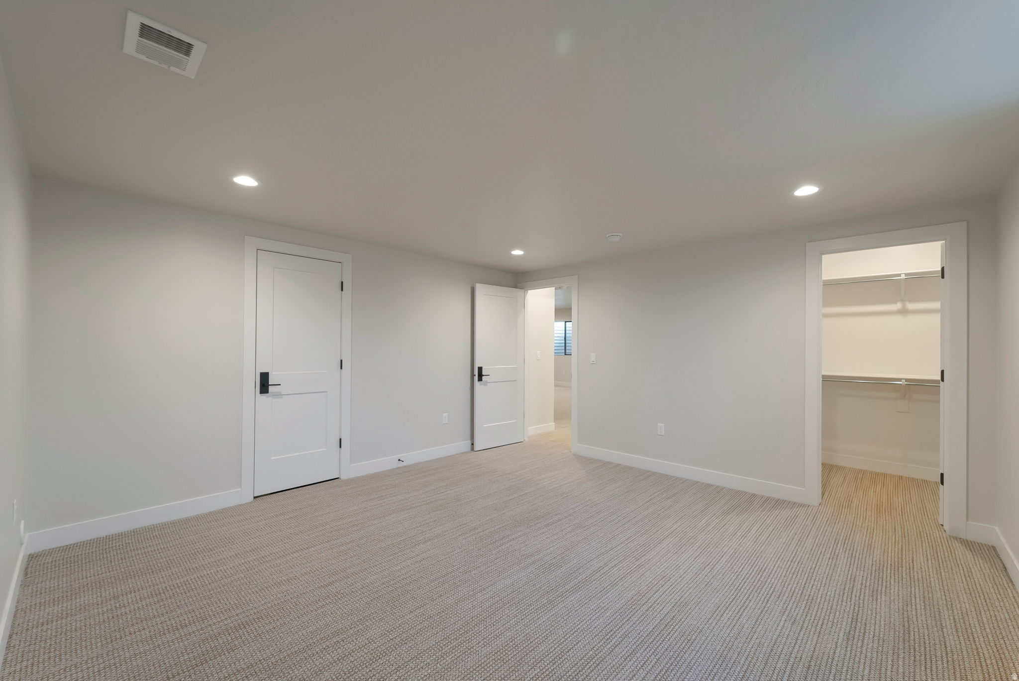 BEACON POINTE - Residential