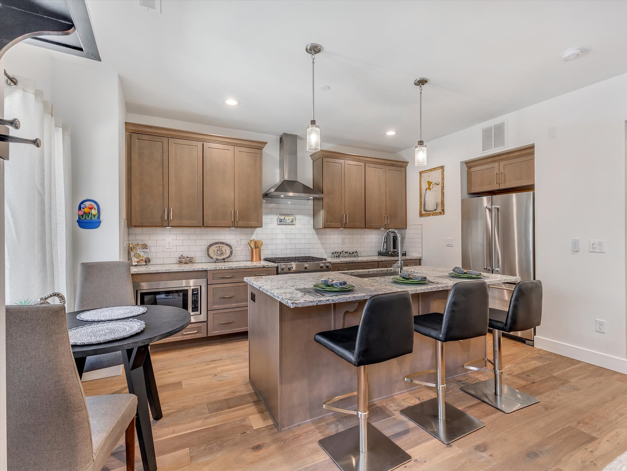 DISCOVERY RIDGE PHASE 2 SUBDIVISION - Residential