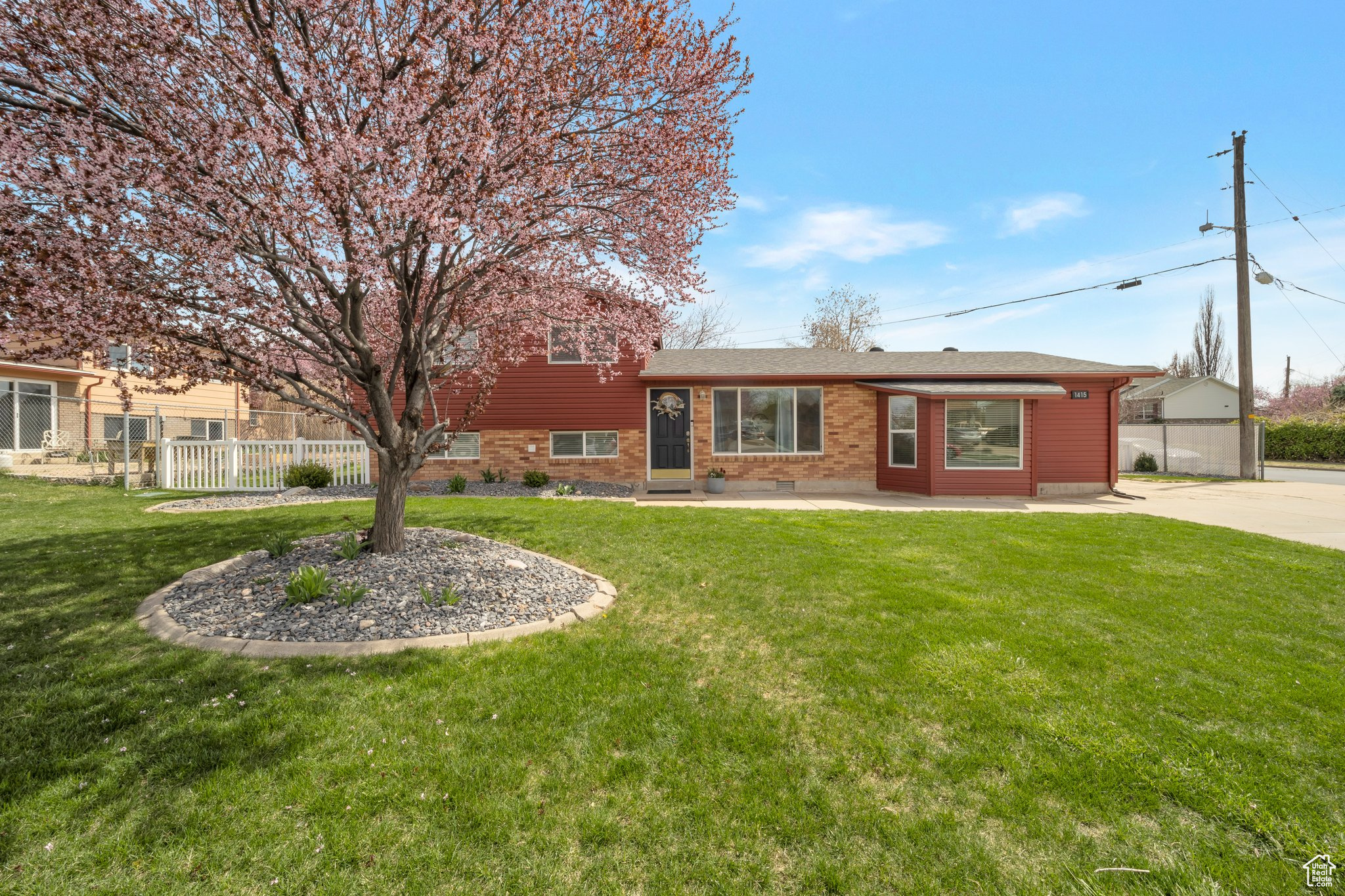 1415 S Melanie Ln, Syracuse, Utah image 1