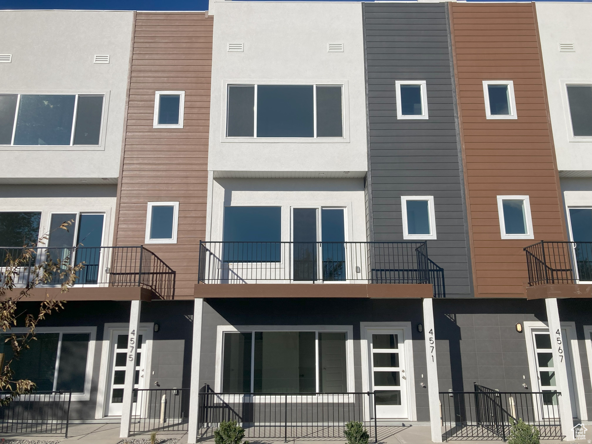 LOFTS ON 35TH - Residential