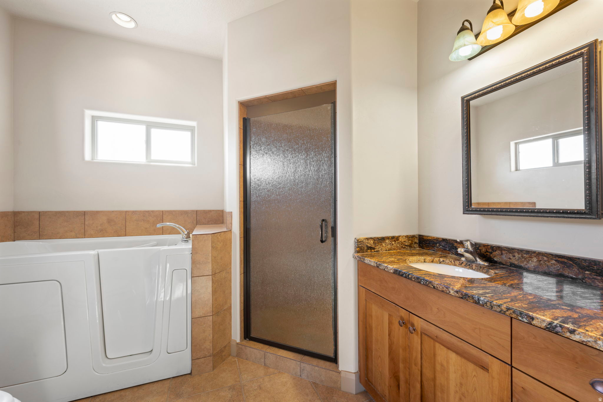 ROCKY BLUFFS SUB - Residential