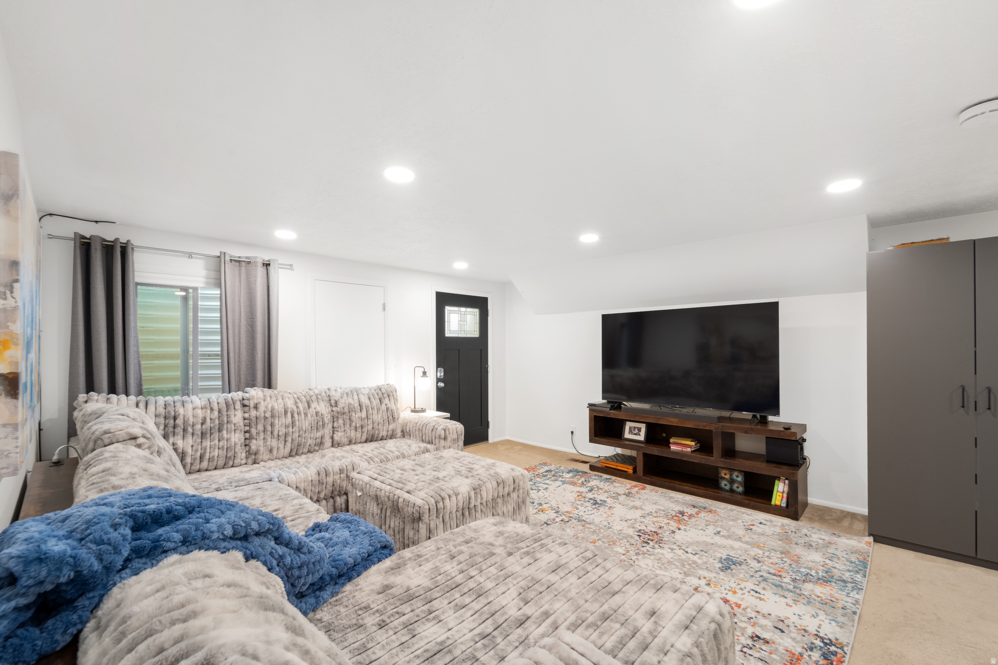 ARBOR ESTATES - Residential Income