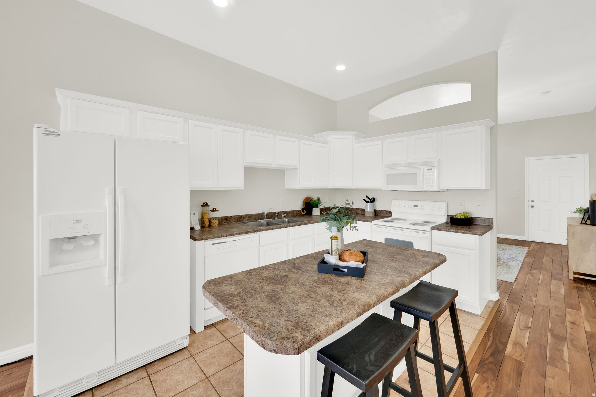 SOUTH MOUNTAIN - Residential