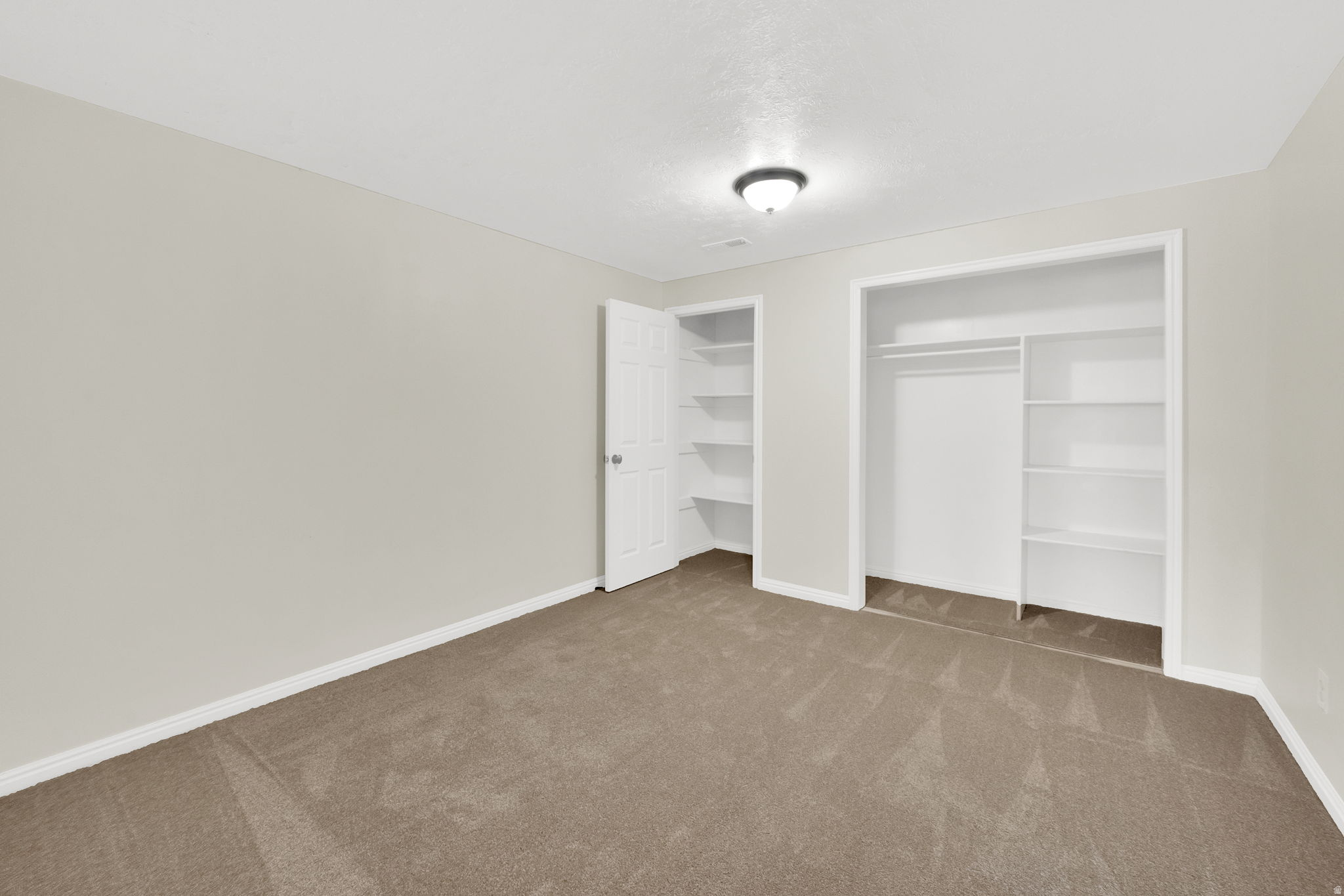 SOUTH MOUNTAIN - Residential