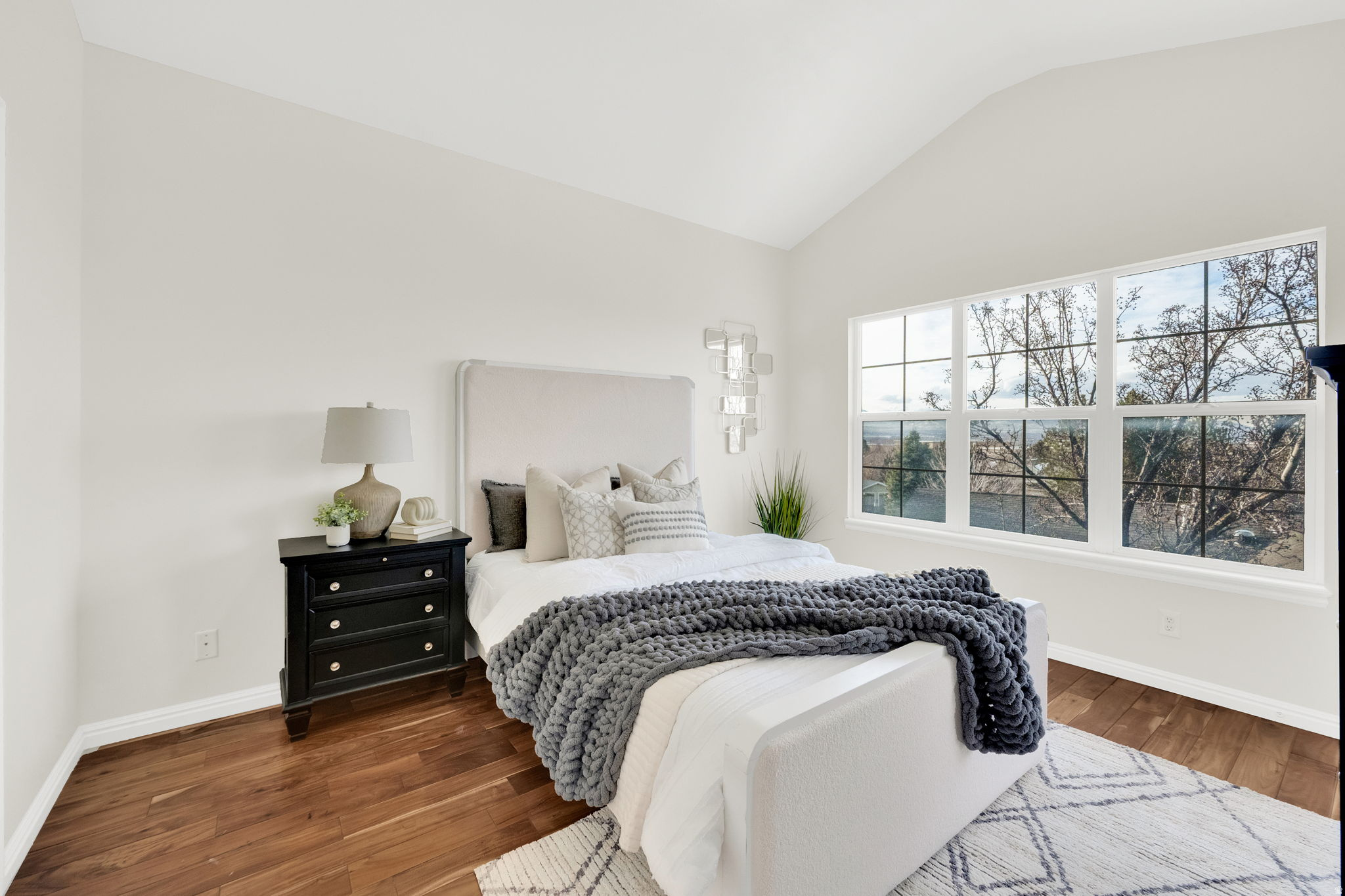 SOUTH MOUNTAIN - Residential