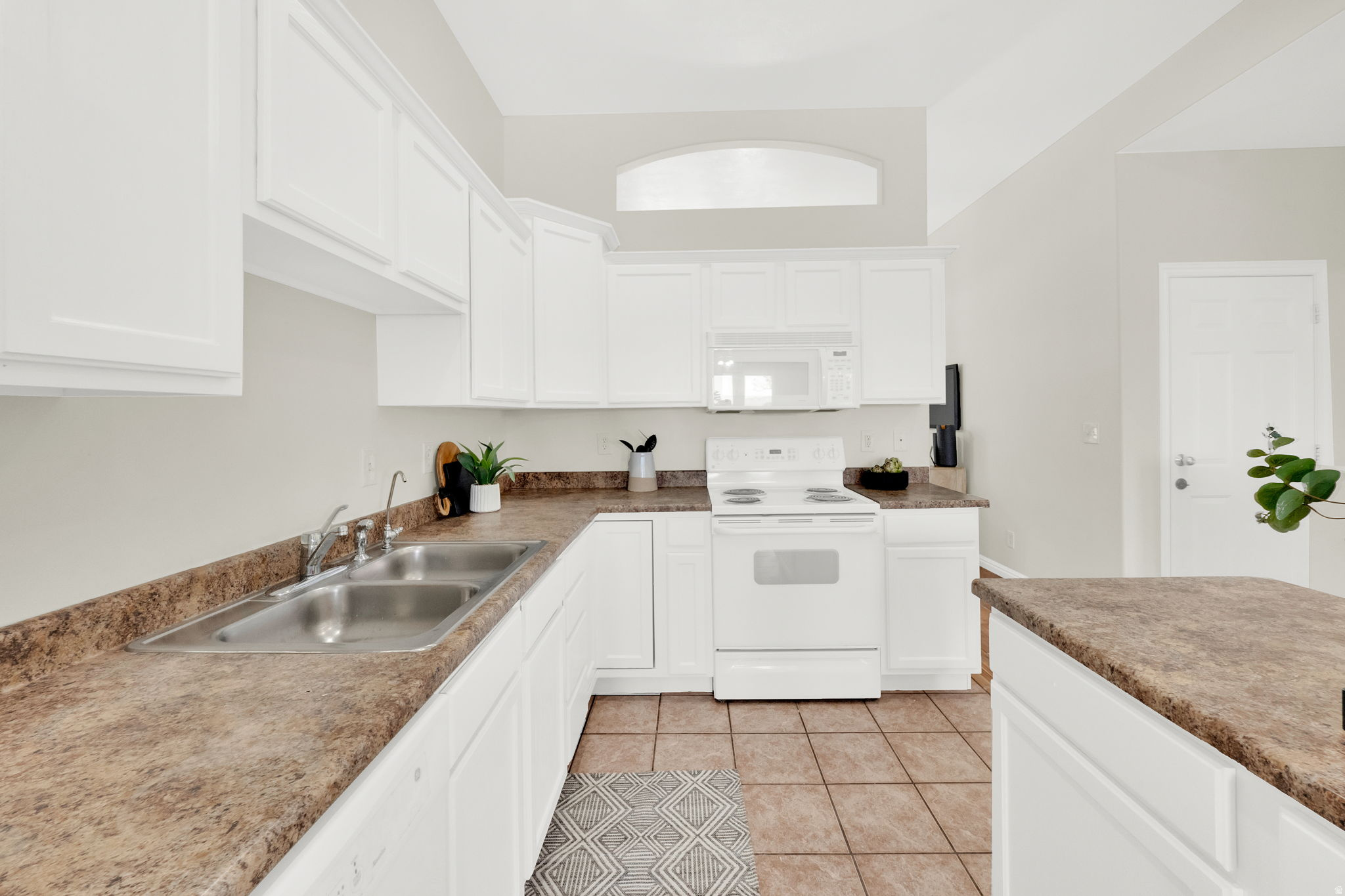 SOUTH MOUNTAIN - Residential