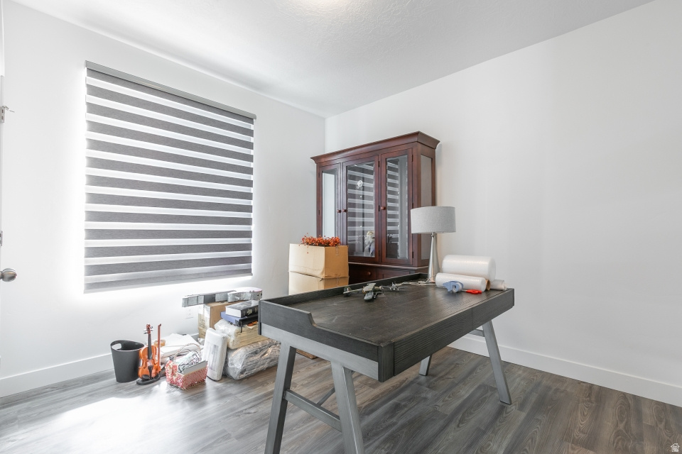 SHORELINE WEST - Residential