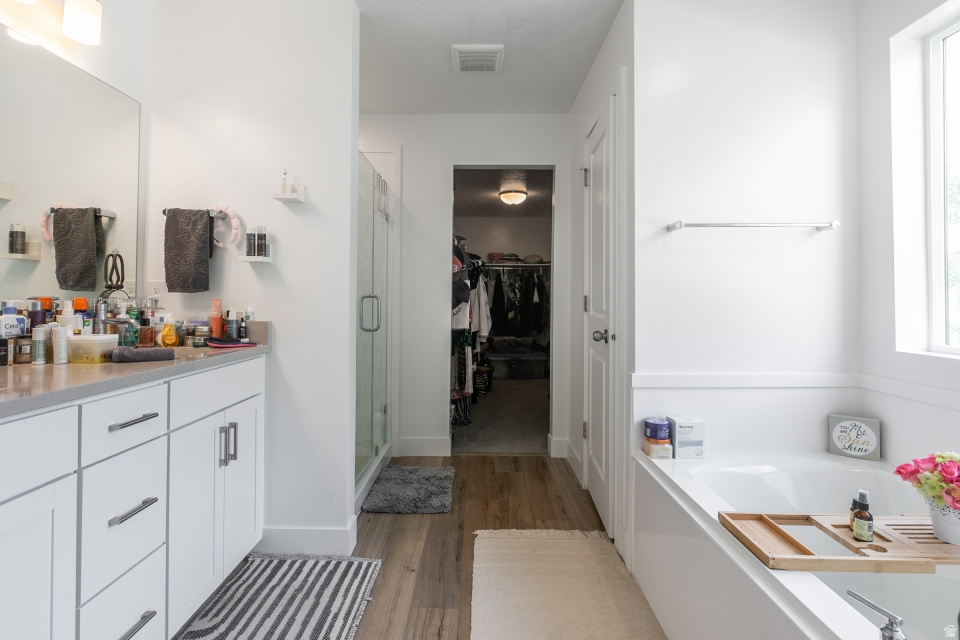 SHORELINE WEST - Residential