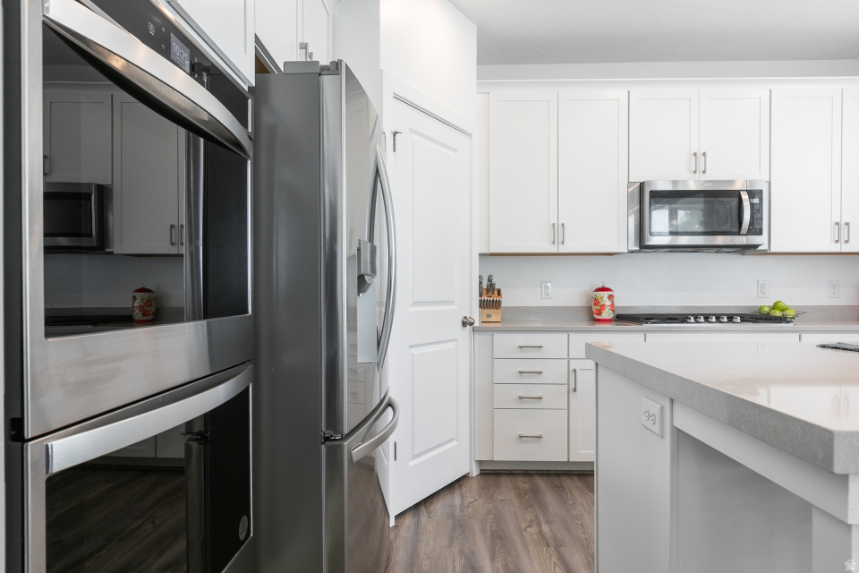 SHORELINE WEST - Residential