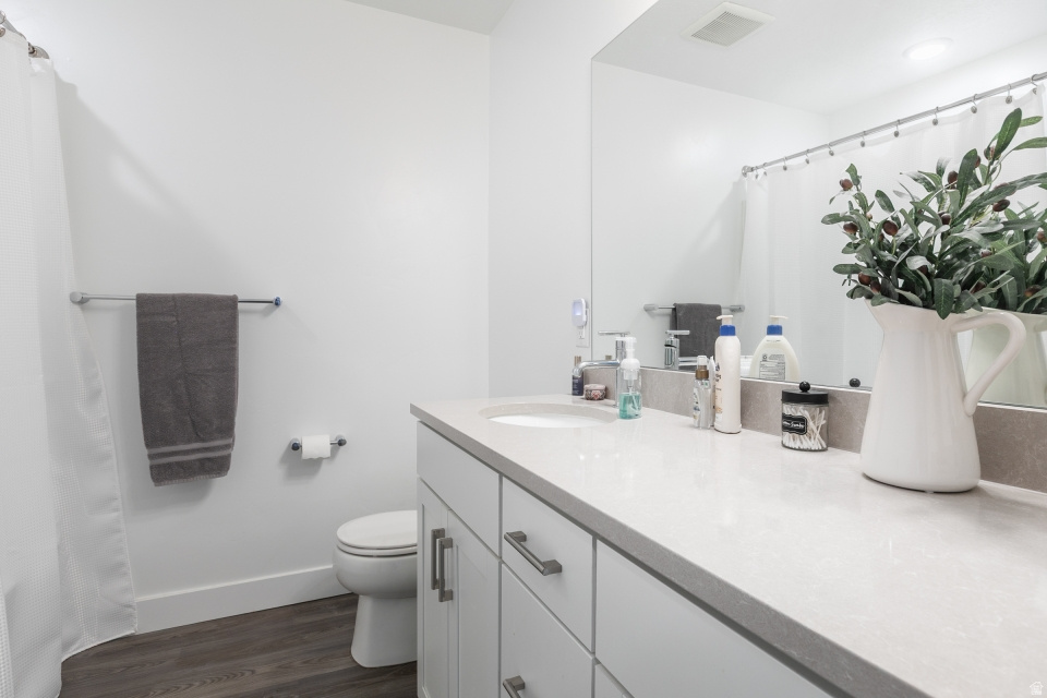 SHORELINE WEST - Residential