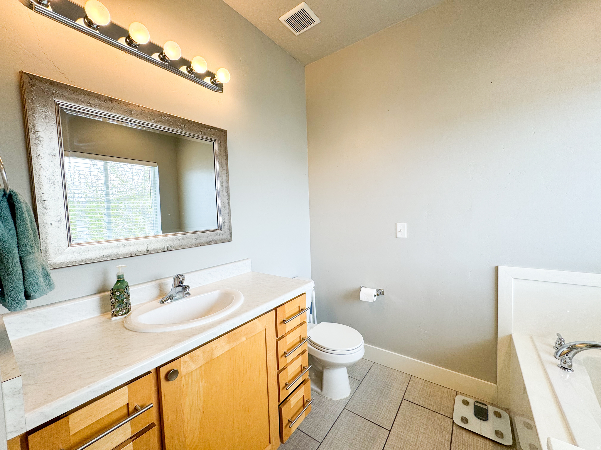 TREMONT PLACE - Residential