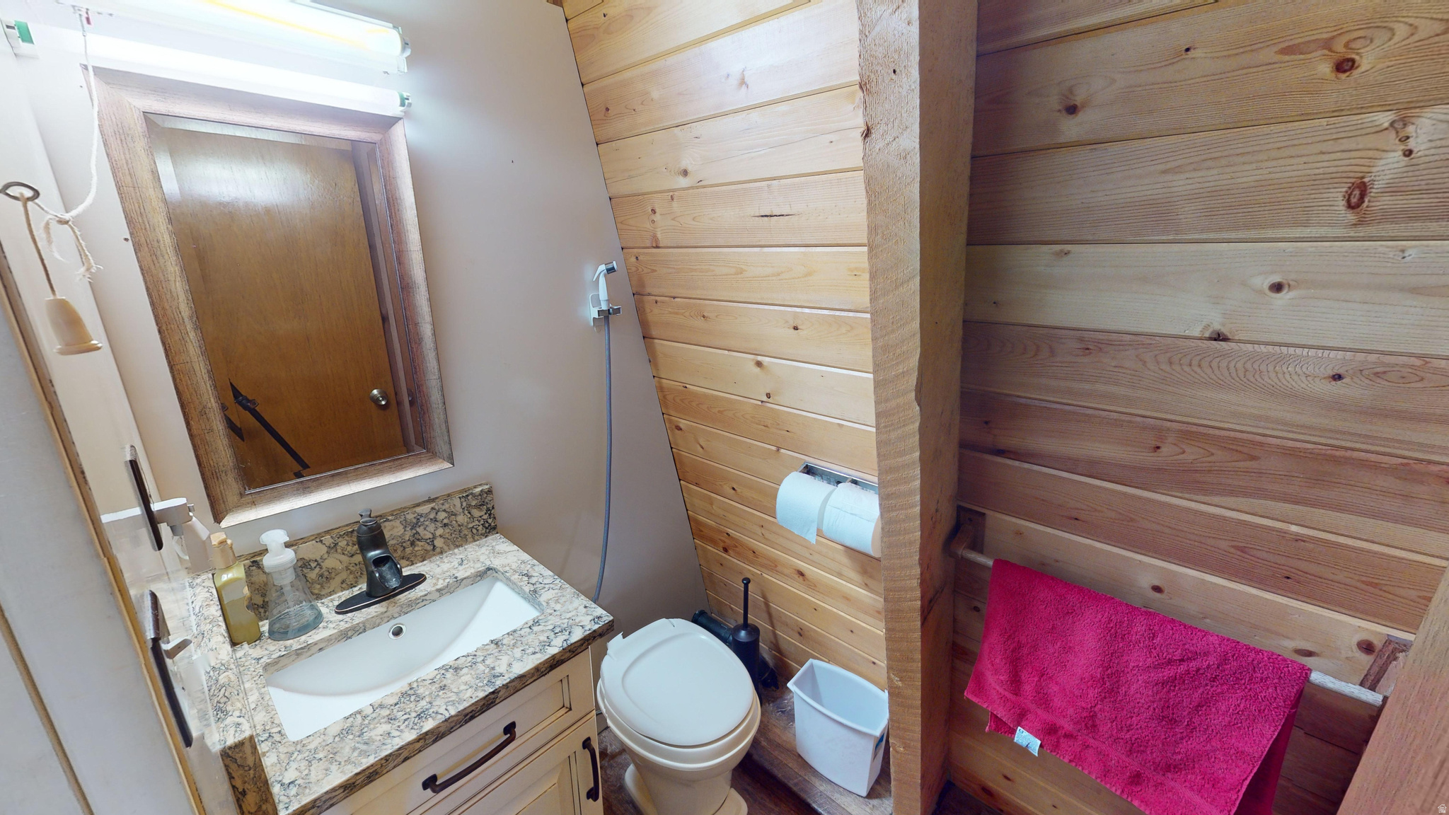 ECHO CREEK RANCHES - Land