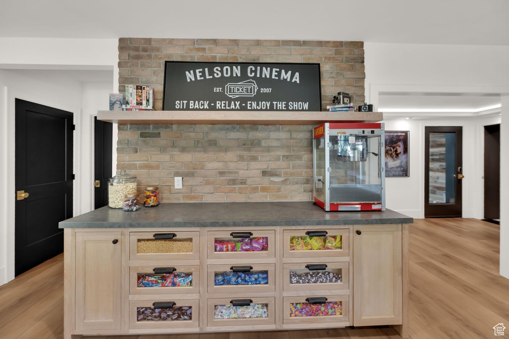 LAKEVIEW FARMS - Residential