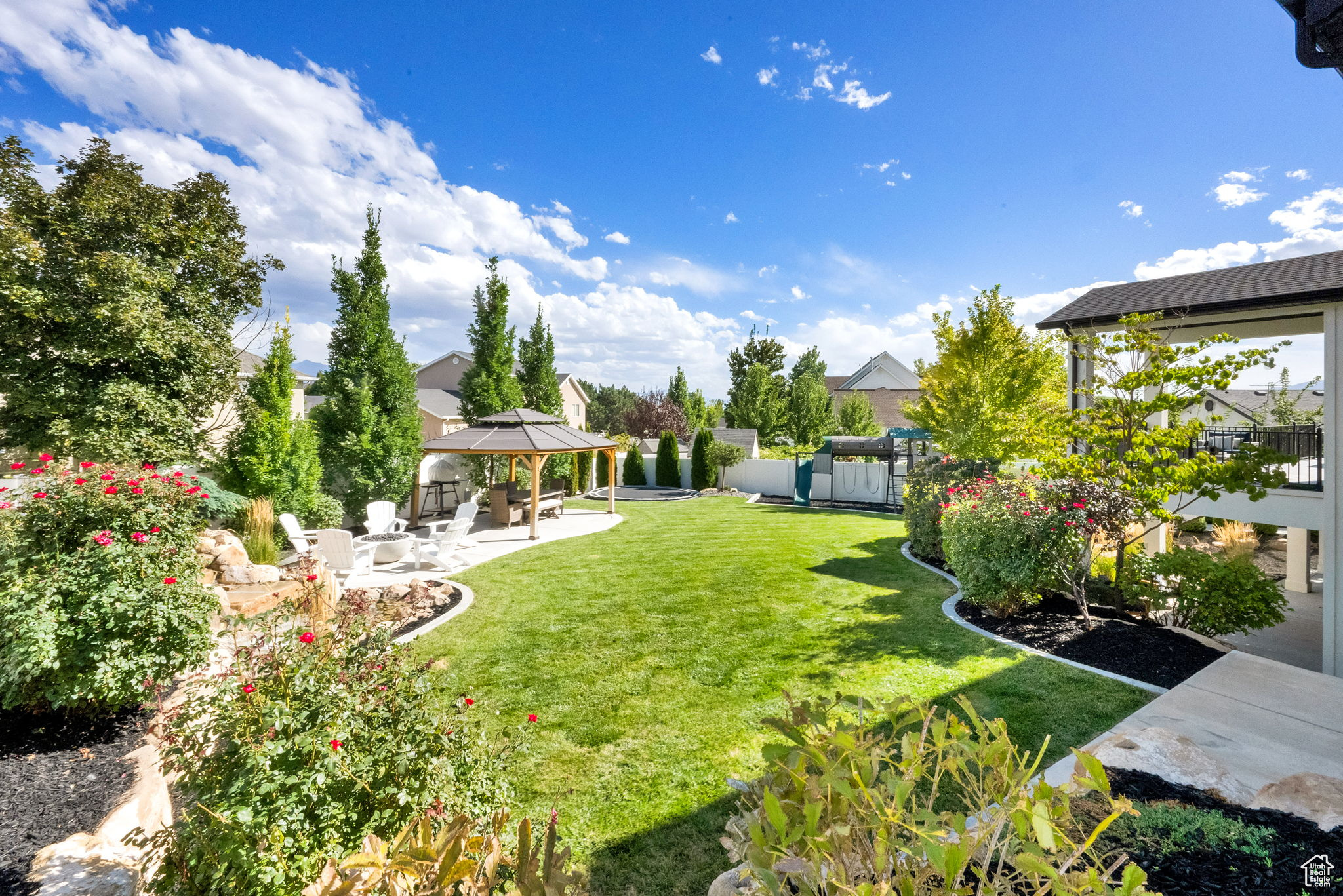 LAKEVIEW FARMS - Residential